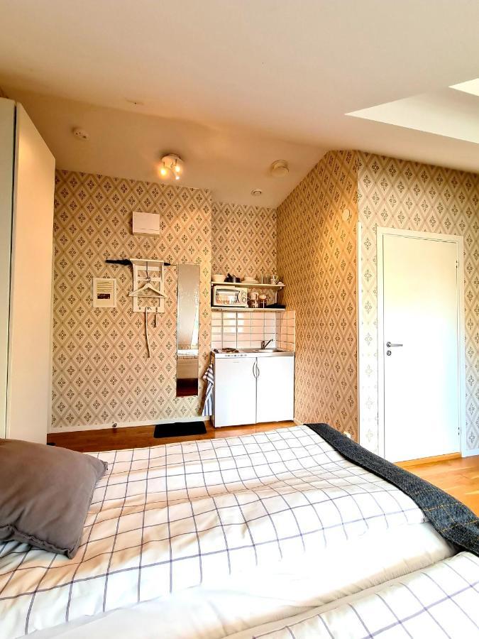 Hotel Roeda Magasinet Mariefred Esterno foto